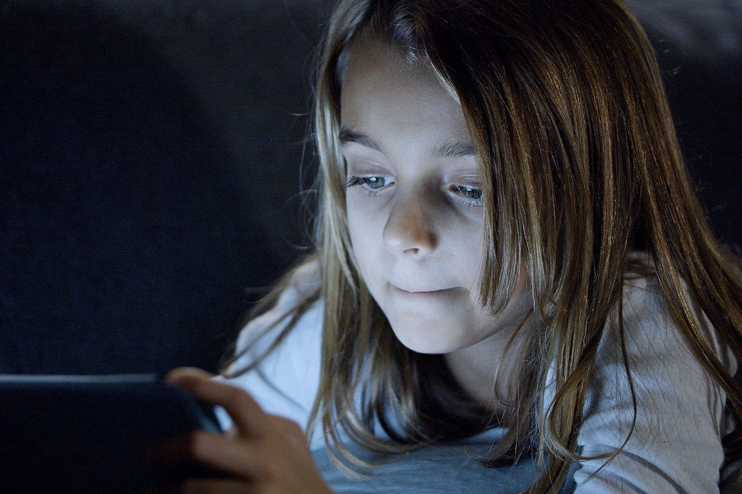 kid-tablet-stock
